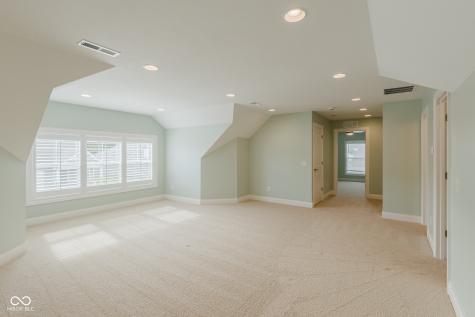 11434 Neptune Drive Fishers IN 46040