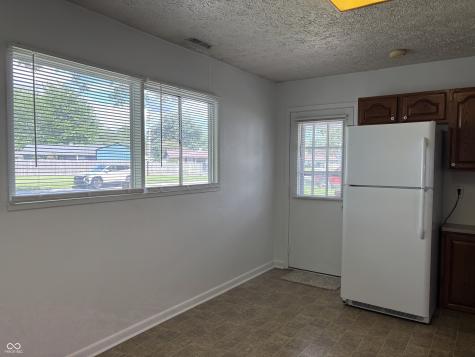 511 Eberhart Drive Shelbyville IN 46176