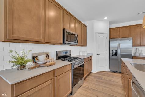 2413 Zion Trail Greenwood IN 46143