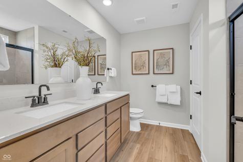 2413 Zion Trail Greenwood IN 46143