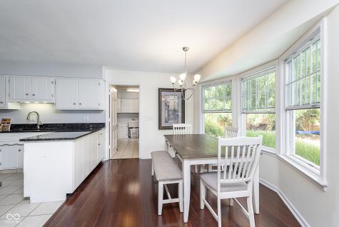 7247 Dean Road Indianapolis IN 46240