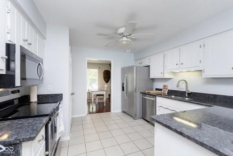 7247 Dean Road Indianapolis IN 46240