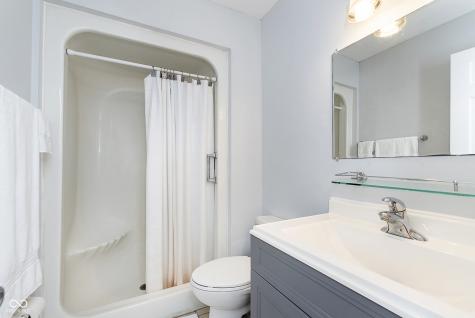 7247 Dean Road Indianapolis IN 46240
