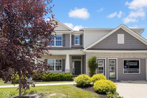 2067 Abbey Lane Columbus IN 47201