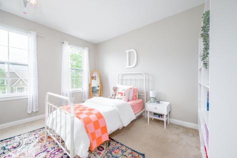 9199 Brookstone Place Zionsville IN 46077