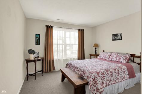 109 N Raymond Avenue Trafalgar IN 46181