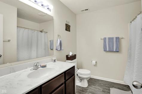 109 N Raymond Avenue Trafalgar IN 46181