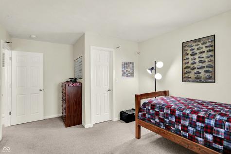 109 N Raymond Avenue Trafalgar IN 46181