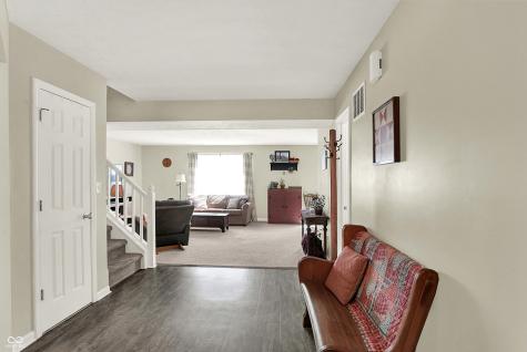 109 N Raymond Avenue Trafalgar IN 46181