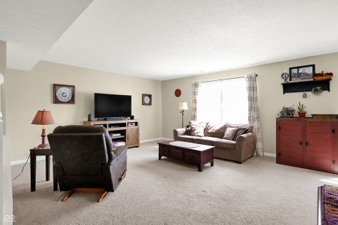 109 N Raymond Avenue Trafalgar IN 46181