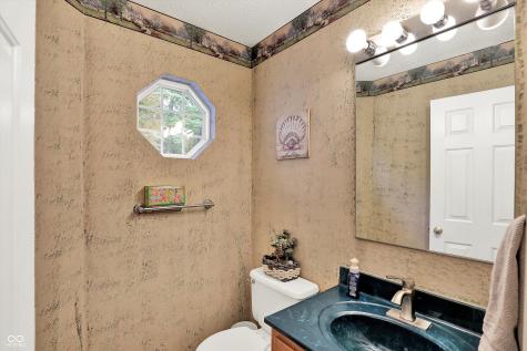 2210 S Laurelwood Circle Bloomington IN 47401