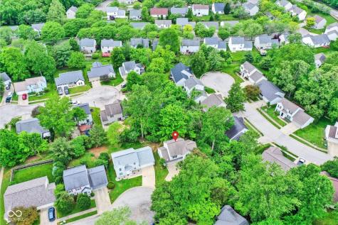 2210 S Laurelwood Circle Bloomington IN 47401