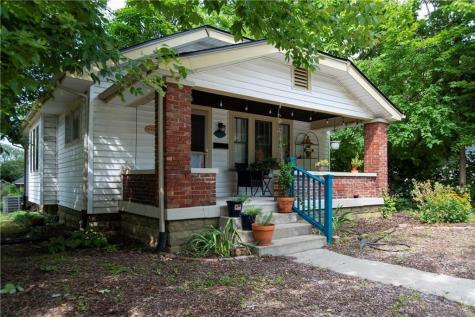 5826 E New York Street Indianapolis IN 46219