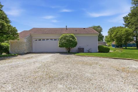 2785 N Fleming Circle Shelbyville IN 46176