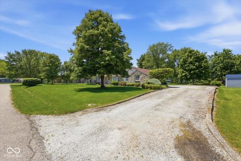 2785 N Fleming Circle Shelbyville IN 46176