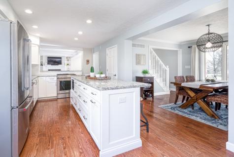 635 Sugarbush Drive Zionsville IN 46077