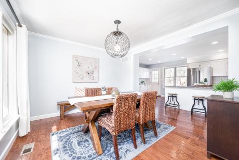 635 Sugarbush Drive Zionsville IN 46077
