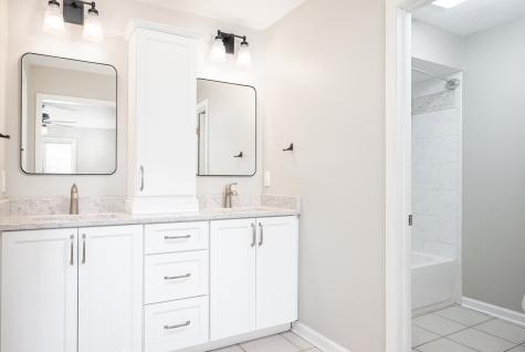 635 Sugarbush Drive Zionsville IN 46077