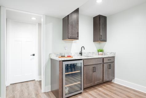 635 Sugarbush Drive Zionsville IN 46077