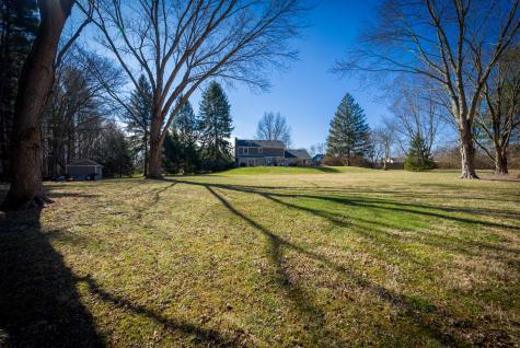635 Sugarbush Drive Zionsville IN 46077