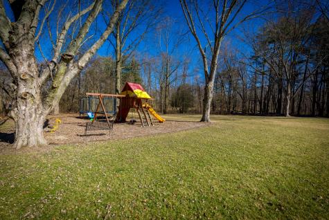 635 Sugarbush Drive Zionsville IN 46077