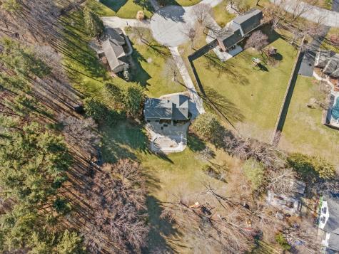 635 Sugarbush Drive Zionsville IN 46077