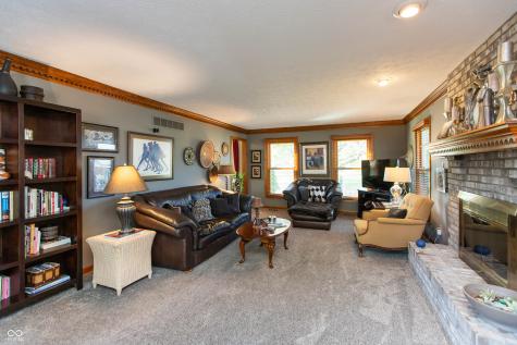 1157 Texarkana Drive Indianapolis IN 46231