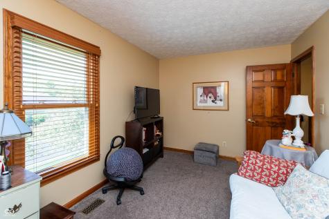1157 Texarkana Drive Indianapolis IN 46231