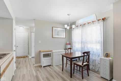 8953 Baywood Circle Indianapolis IN 46256
