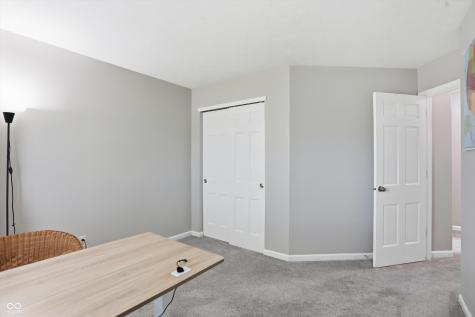 8953 Baywood Circle Indianapolis IN 46256