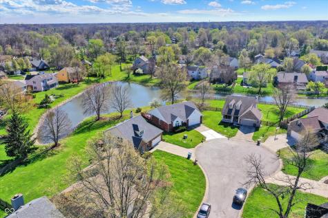 8953 Baywood Circle Indianapolis IN 46256