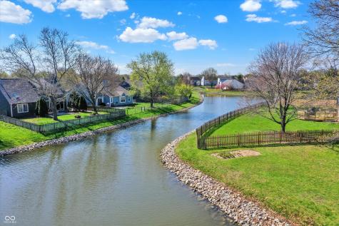 8953 Baywood Circle Indianapolis IN 46256
