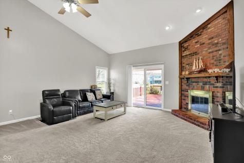 8953 Baywood Circle Indianapolis IN 46256
