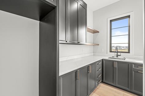 8061 Abington Way Zionsville IN 46077