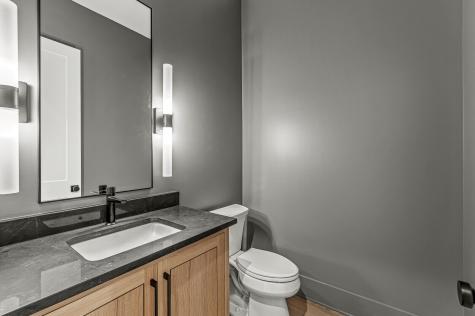 8061 Abington Way Zionsville IN 46077