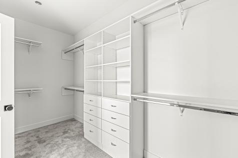 8061 Abington Way Zionsville IN 46077