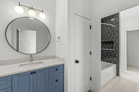 8061 Abington Way Zionsville IN 46077
