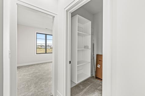 8061 Abington Way Zionsville IN 46077