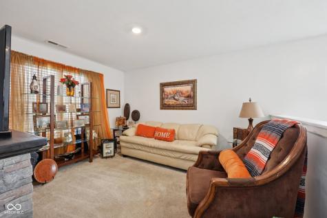 10101 Caprock Canyon Drive Indianapolis IN 46229