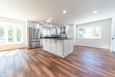 3532 Shoshonee Drive Columbus IN 47203