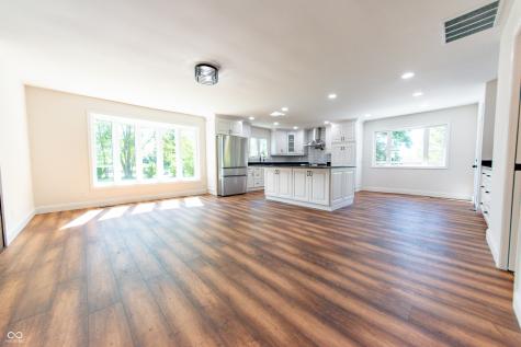 3532 Shoshonee Drive Columbus IN 47203