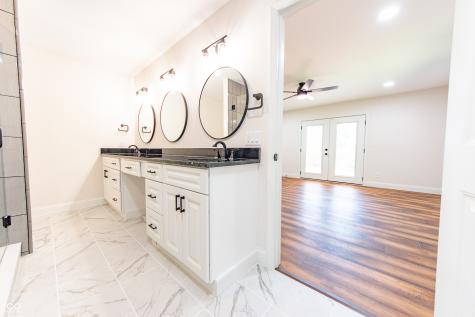 3532 Shoshonee Drive Columbus IN 47203