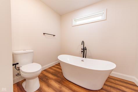 3532 Shoshonee Drive Columbus IN 47203