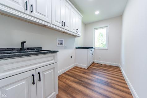 3532 Shoshonee Drive Columbus IN 47203