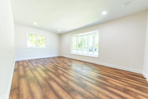 3532 Shoshonee Drive Columbus IN 47203