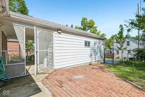 1230 Kessler Boulevard East Drive Indianapolis IN 46220