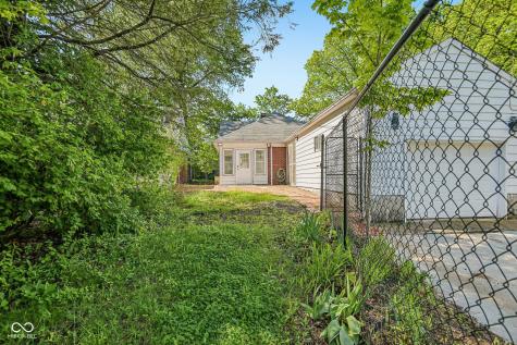 1230 Kessler Boulevard East Drive Indianapolis IN 46220