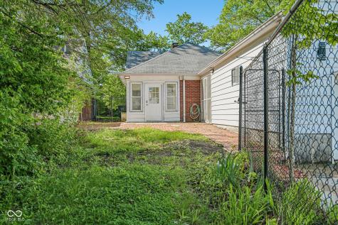 1230 Kessler Boulevard East Drive Indianapolis IN 46220