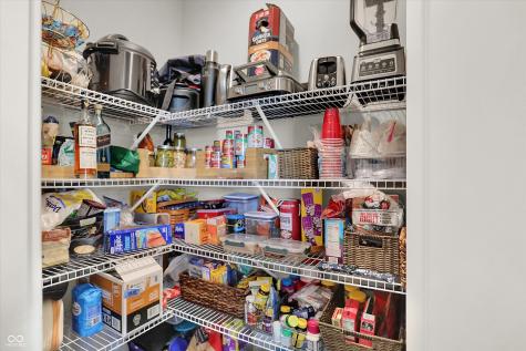 2724 Daisy Court Columbus IN 47201