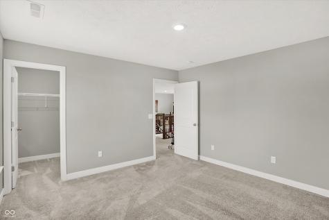 2724 Daisy Court Columbus IN 47201